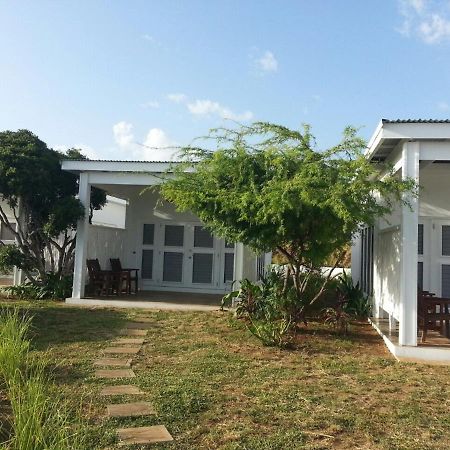 77 West Boutique Hotel Treasure Beach Kültér fotó