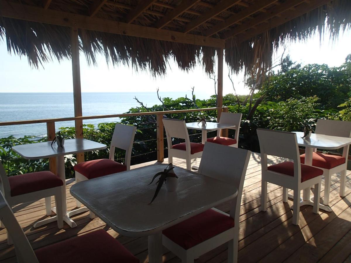 77 West Boutique Hotel Treasure Beach Kültér fotó